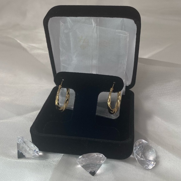 14K YELLOW GOLD vintage twisted hoop earrings REAL GOLD - Picture 4 of 13